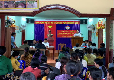 Bí thư Huyện ủy Ba Tơ dự Ngày hội Đại đoàn kết toàn dân tộc năm 2020 tại thôn Mang Lùng 1 xã Ba Tô