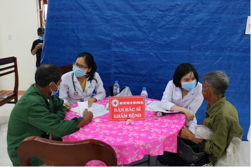 Hội chữ thập đỏ tỉnh Đồng Nai, tổ chức Chương trình “Chung tay vì sức khỏe cộng đồng” tại xã Ba Cung