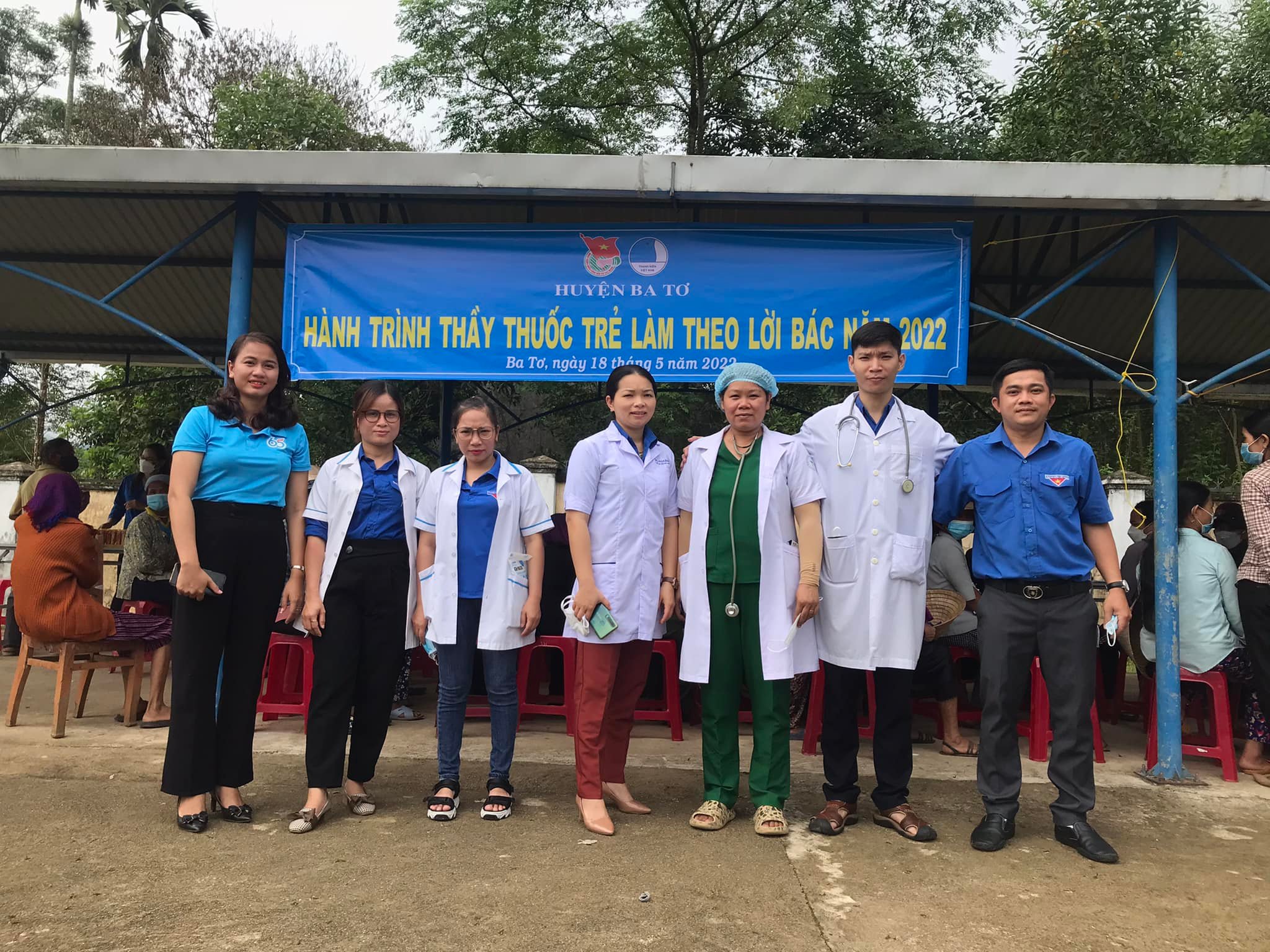 Huyện Đoàn - Hội Liên hiệp Thanh niên Việt Nam huyện Ba Tơ tổ chức Hành trình thầy thuốc trẻ làm theo lời Bác năm 2022