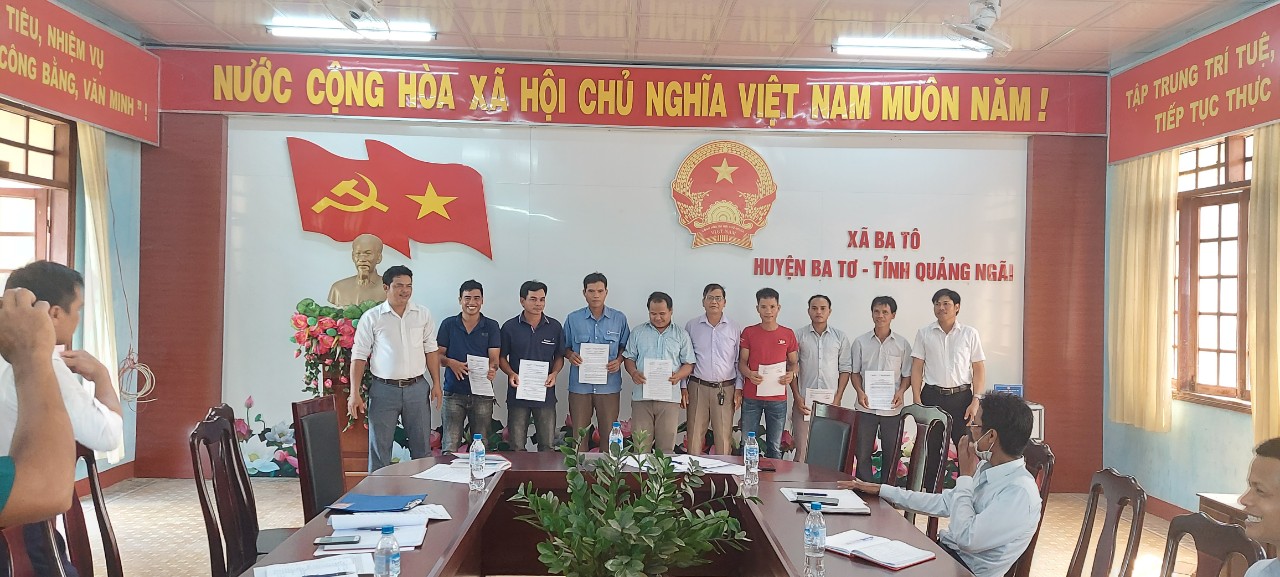Xã Ba Tô tổ chức Hội nghị Tổng kết công tác bầu cử trưởng thôn theo Đề án số 07 của Ban Thường vụ Tỉnh ủy Quảng Ngãi
