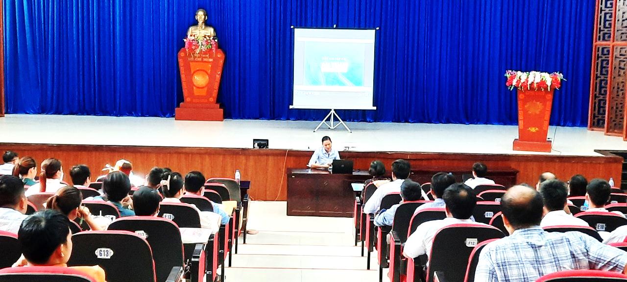 Tập huấn nâng cao nhận thức về an toàn thông tin mạng cho cán bô, công chức cơ sở tại huyện Ba Tơ