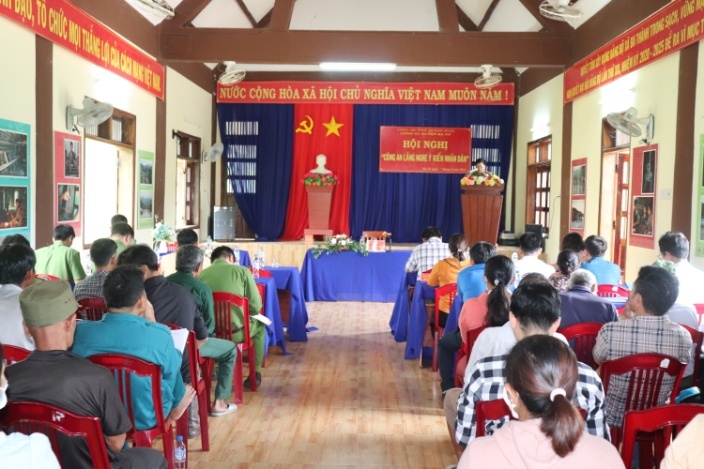 Hội nghị Công an lắng nghe ý kiến Nhân dân tại xã Ba Thành