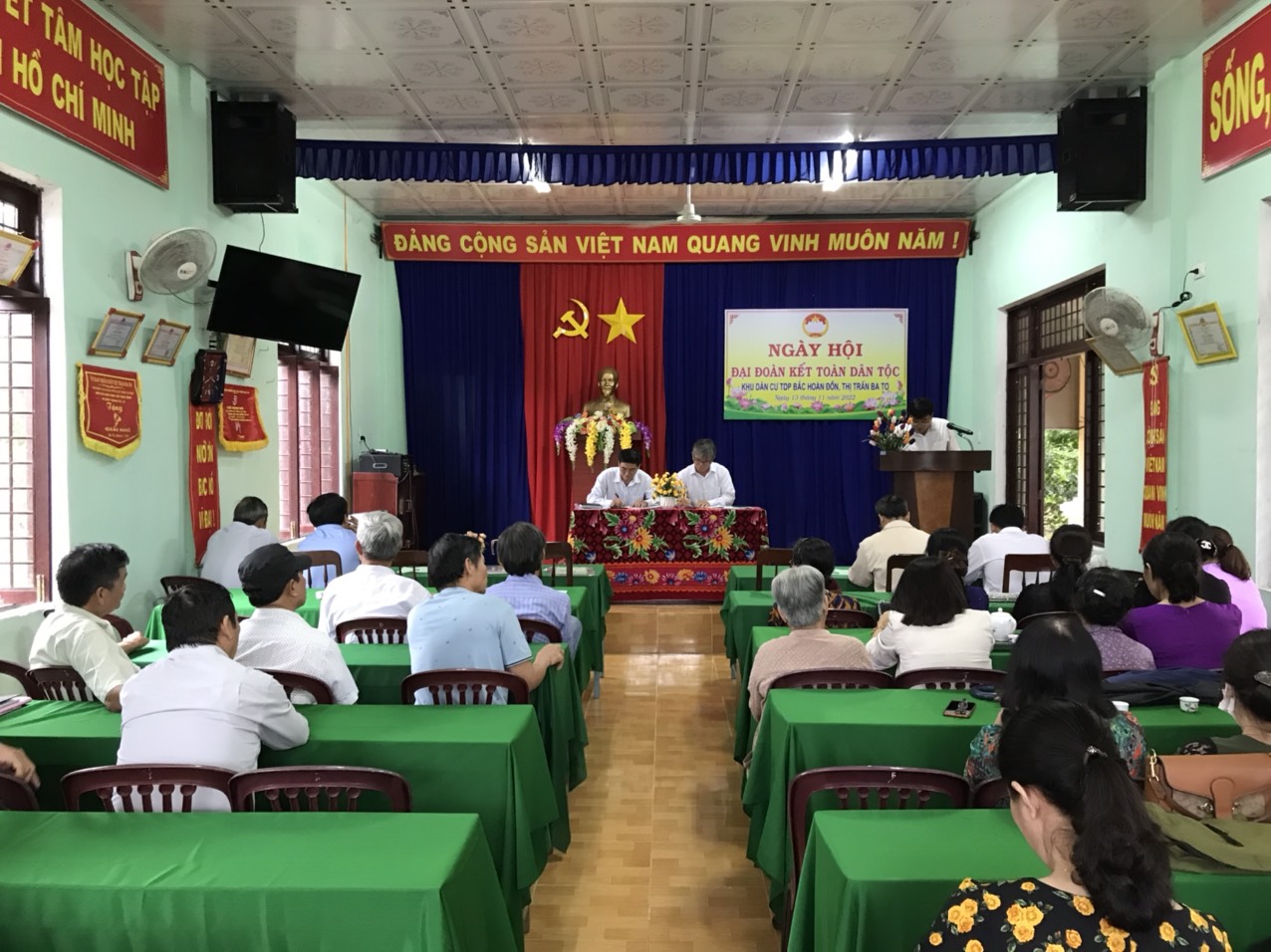 Ngày hội Đại đoàn kết toàn dân tộc tại Khu dân cư Bắc Hoàn Đồn, thị trấn Ba Tơ
