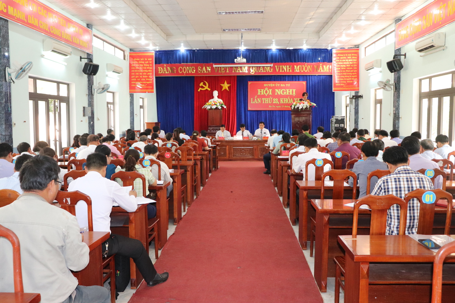Huyện ủy Ba Tơ tổ chức Hội nghị lần thứ 23, khóa XIX