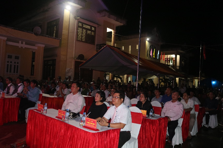 Ủy ban nhân dân xã Ba Vinh tổ chức Lễ công bố bằng xếp hạng di tích lịch sử cấp tỉnh “THẮNG CẢNH THÁC CAO MUÔN”