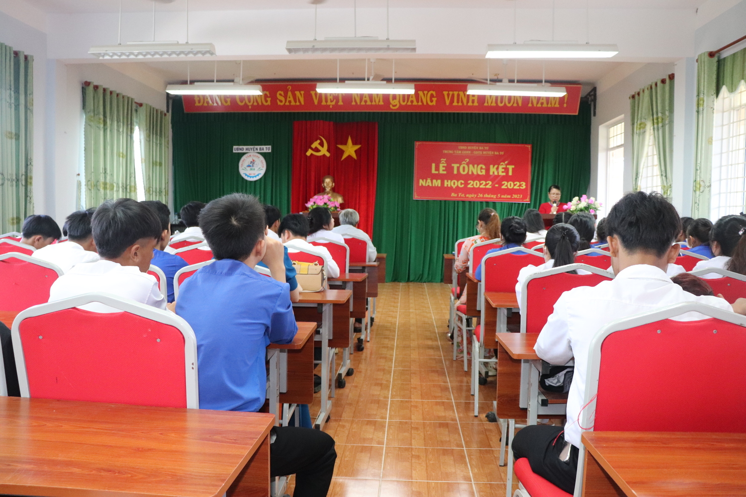 Trung tâm Giáo dục nghề nghiệp - Giáo dục thường xuyên huyện Ba Tơ đã tổ chức Lễ tổng kết năm học 2022- 2023