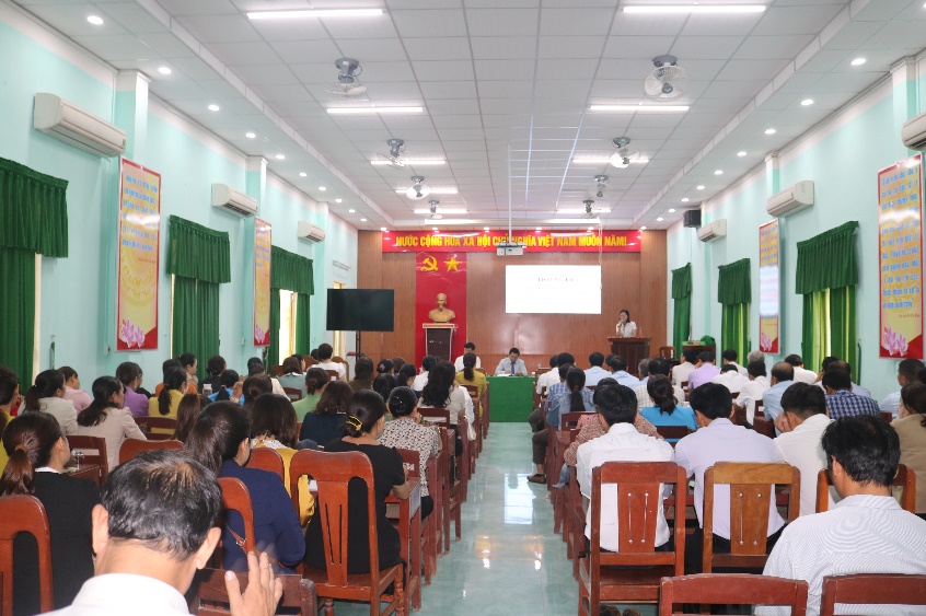 Huyện Ba Tơ tổ chức Hội nghị tổng kết năm học 2022-2023