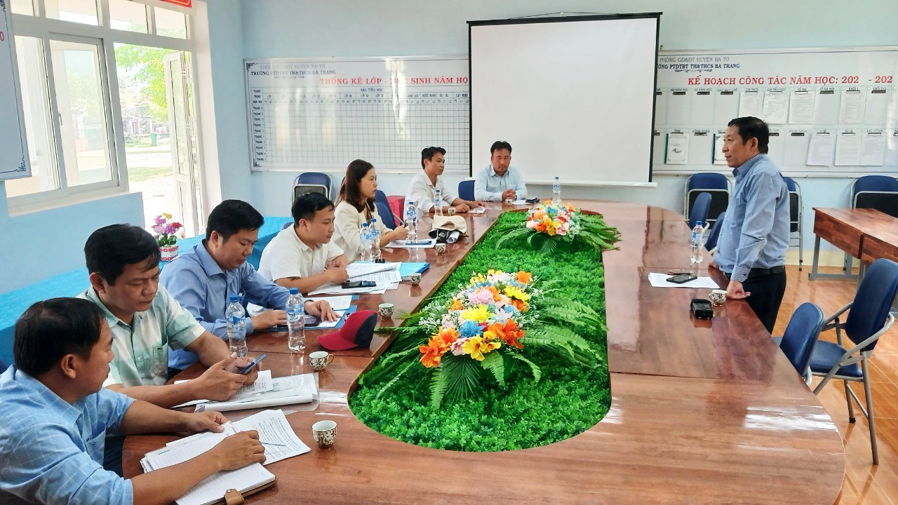 Nghiệm thu, bàn giao công trình Trường Phổ thông Dân tộc bán trú Tiểu học và THCS Ba Trang