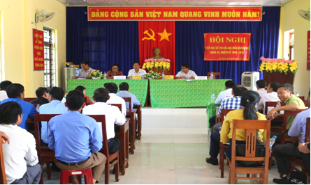 Tổ đại biểu HĐND tỉnh, HĐND huyện Ba Tơ tiếp xúc cử tri xã Ba Tiêu và Ba Ngạc