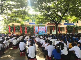 Huyện Đoàn phối hợp cùng Ban An toàn giao thông huyện Ba Tơ tổ chức Ngày hội thanh niên với văn hóa giao thông năm 2020