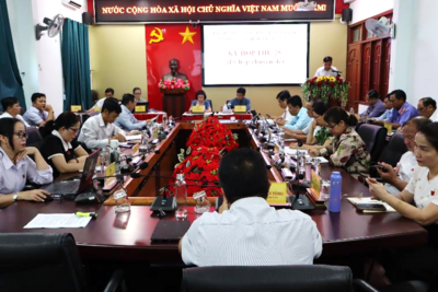 HĐND huyện Ba Tơ khóa XII: Thông qua nghị quyết về hợp nhất đơn vị hành chính cấp tỉnh và sắp xếp, sáp nhập đơn vị hành chính cấp xã