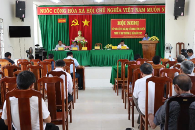 Đại biểu HĐND tỉnh và đại biểu HĐND huyện tiếp xúc cử tri xã Ba Cung và Ba Thành