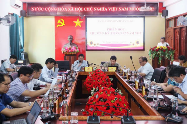 UBND huyện Ba Tơ tổ chức phiên họp thường kỳ tháng 2, triển khai nhiệm vụ trọng tâm trong thời gian tới